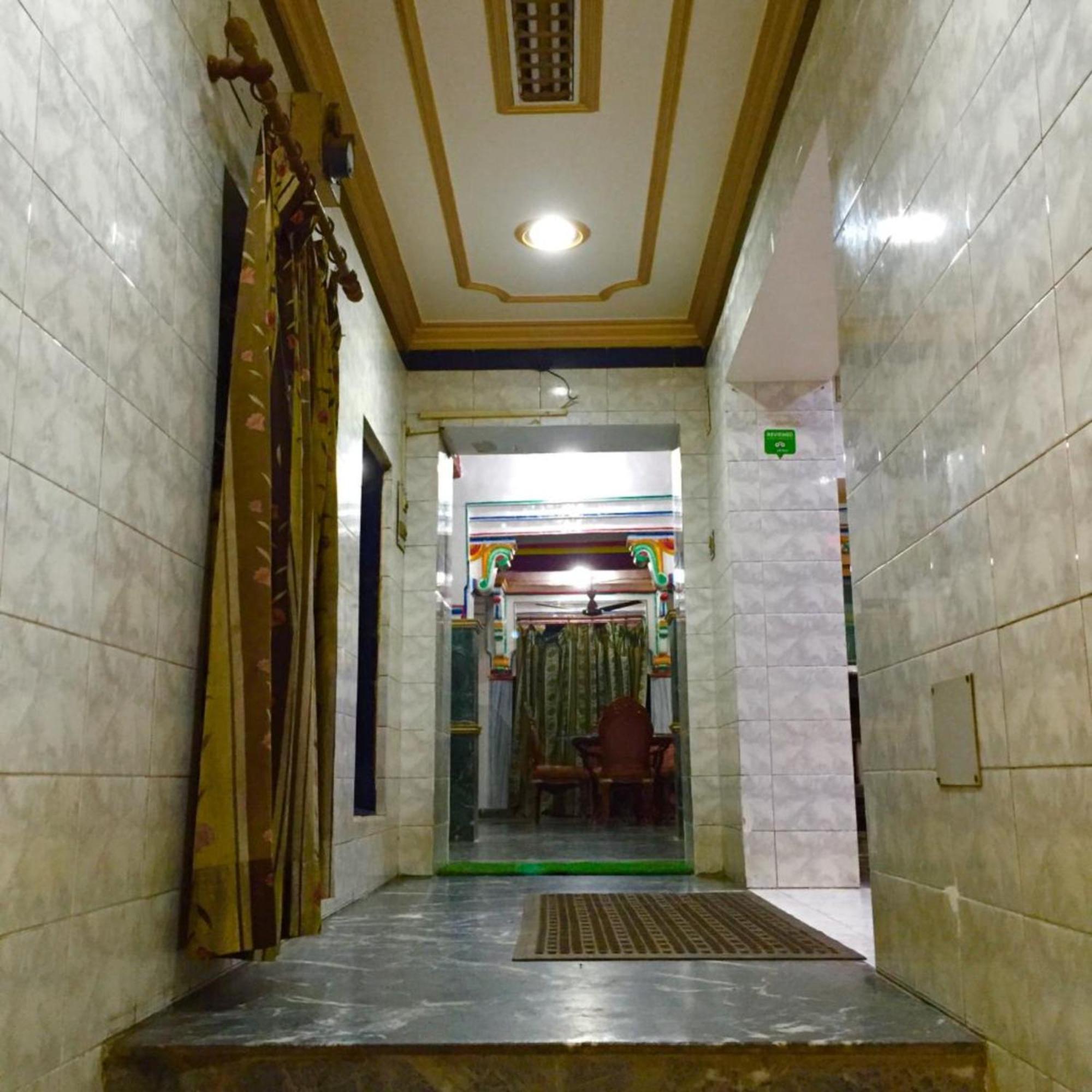 Grg Shanti Guest House Varanasi Near Manikarnika Ghat ภายนอก รูปภาพ